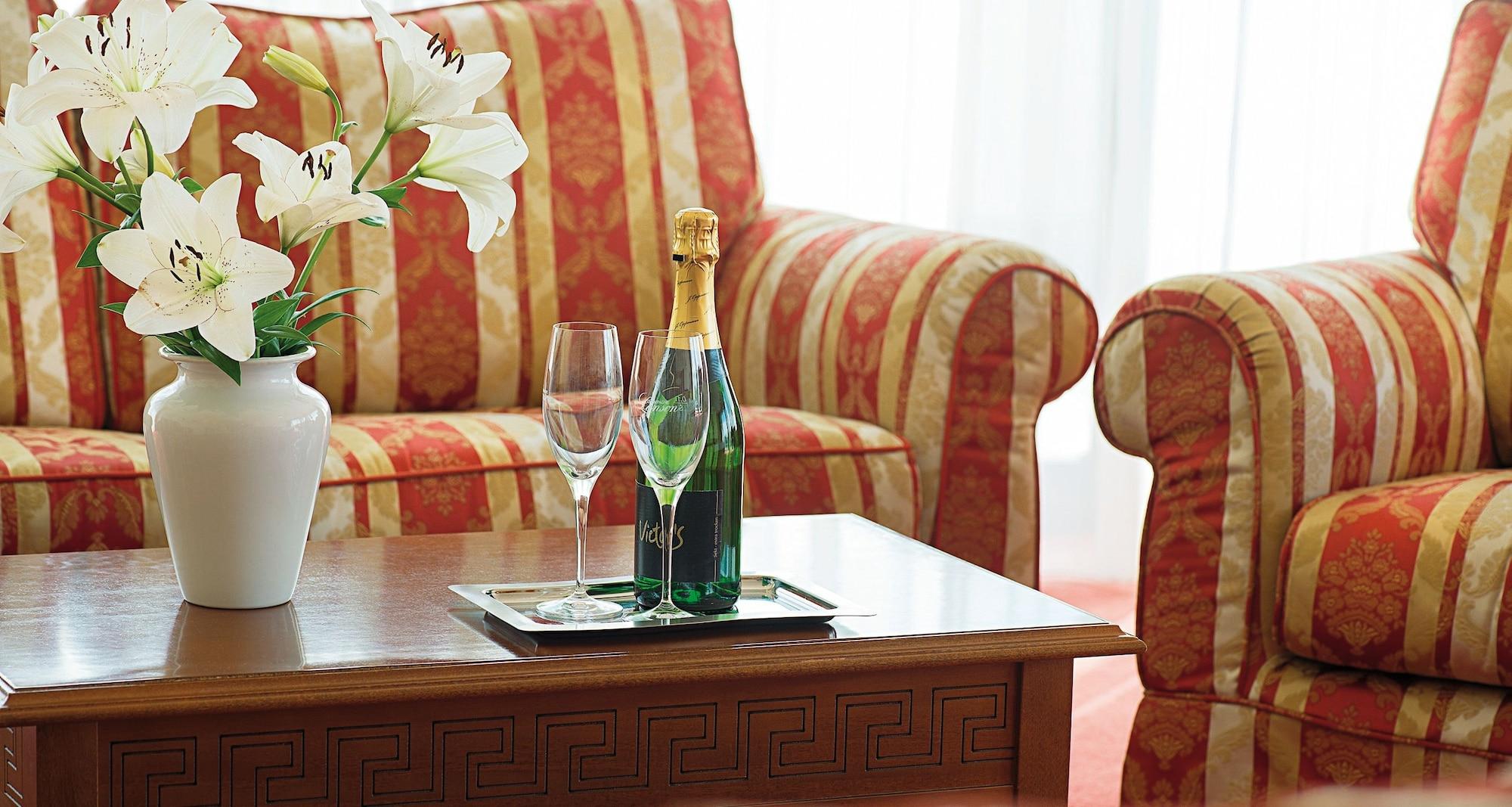 Victor'S Residenz-Hotel Erfurt Ngoại thất bức ảnh