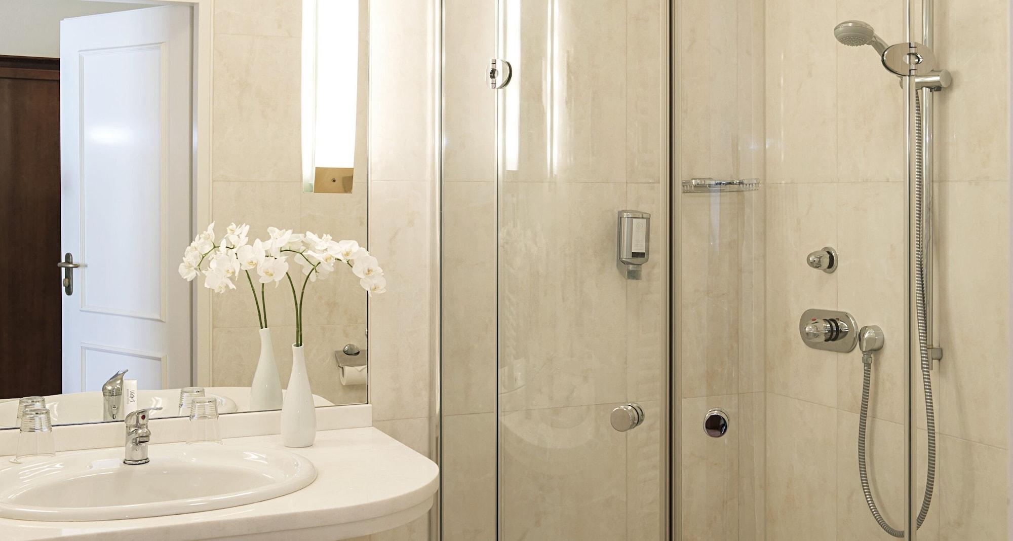Victor'S Residenz-Hotel Erfurt Ngoại thất bức ảnh