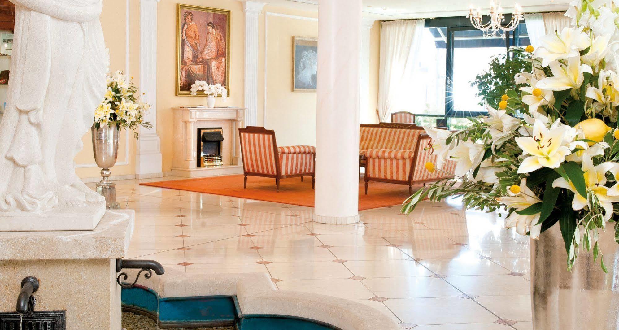 Victor'S Residenz-Hotel Erfurt Ngoại thất bức ảnh